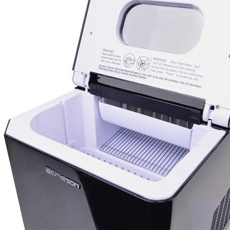 Emerson Portable Countertop 27 Lbs Ice Maker Refrigerator With Ice